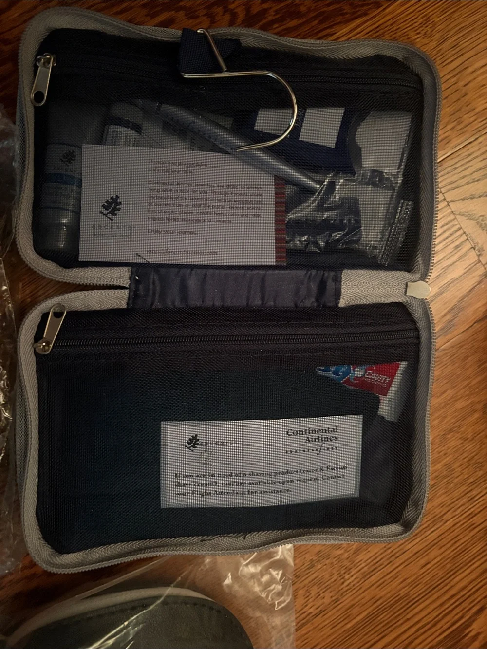 NEW SEALED 3x United Airlines Travel Set Amenity